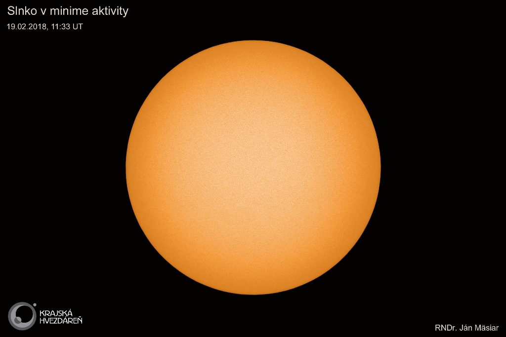 Snímka fotosféry z 19.2.2018 o 11:33 UT, fotoaparát Canon 6D, ďalekohľad Zeiss 200/3000 mm, expozícia 1/80 sek., ISO 100. Autor: RNDr. Ján Mäsiar, Krajská hvezdáreň v Žiline