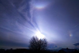 Autor: RNDr. Ján Mäsiar, Krajská hvezdáreň v Žiline, Sony Xperia M2, 16.1.2017, od 14:30, ISO 150
