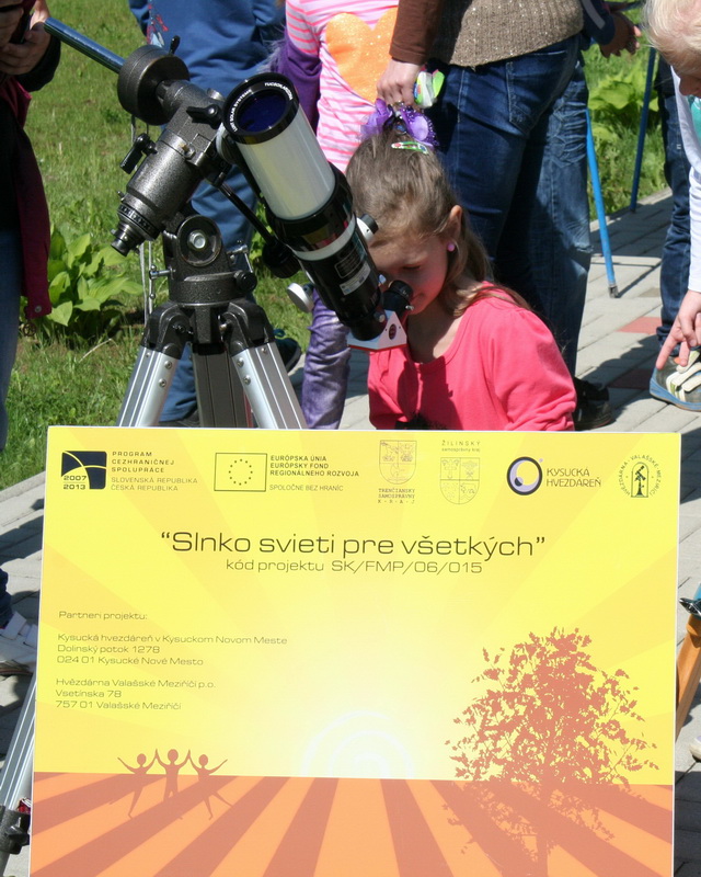 Slnko svieti pre všetkých - na slovenských a českých školách